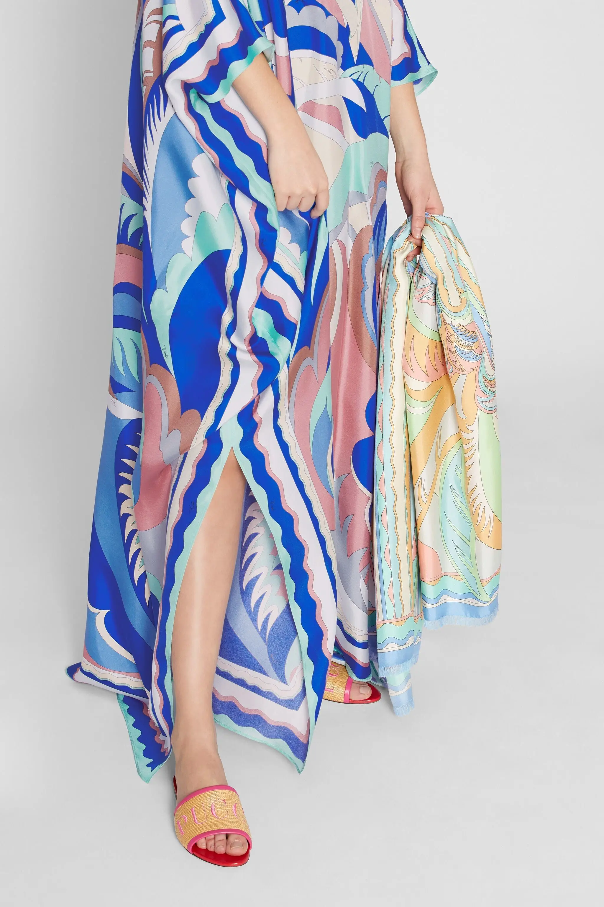 Новинка Средний Восток свободный размер v образный вырез модные с принтом