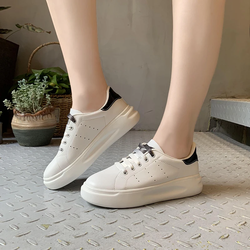 Women Casual Shoes 2018 New Sneakers Fashion Breathable PU Leather Platform White Soft Footwears Rhinestone | Обувь