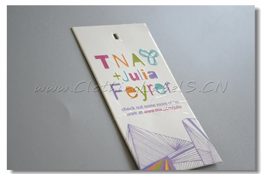 

custom clothing swing tags, clothing hang tags, UV spots logo, matt coating
