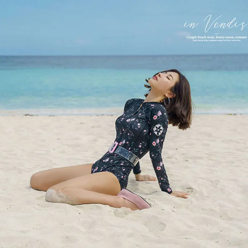 

Women Rash Guard Long Sleeve One Piece with Zipper Surfing Swimming Swimsuit UPF 50 Sun UV Protection Bathing Suit Floral Print