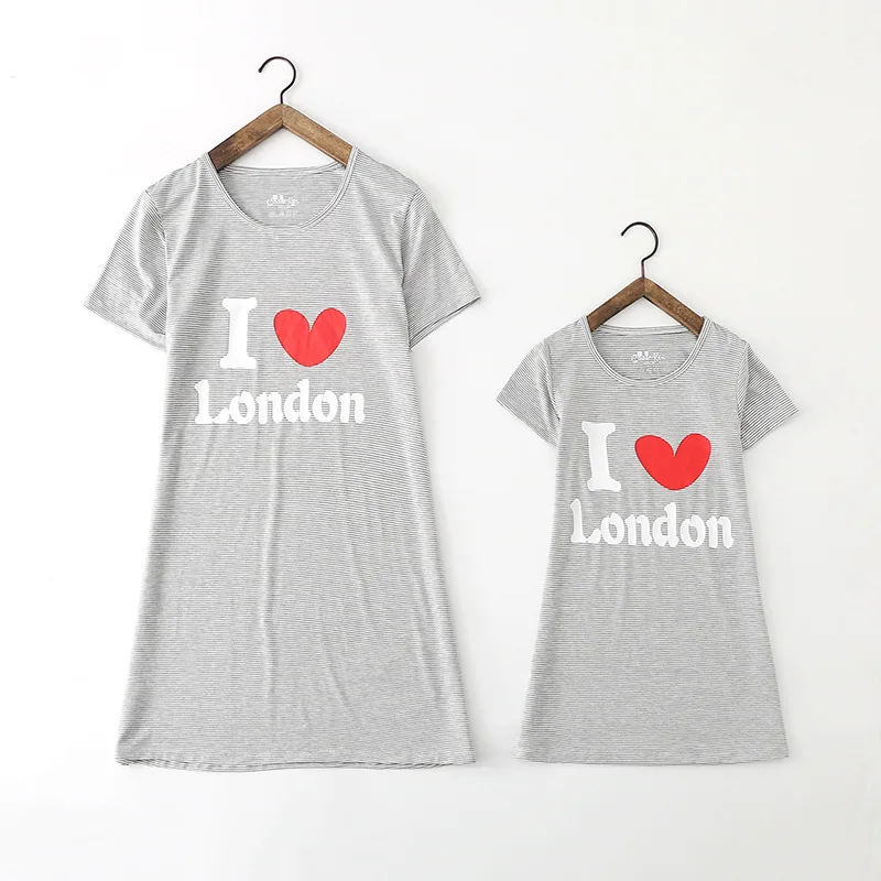Платья для мамы и дочки рубашки всей семьи одежда с надписью I Love London Пижама