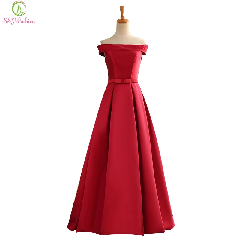 Женское вечернее платье SSYFashion простое длинное банкетное с открытыми плечами в