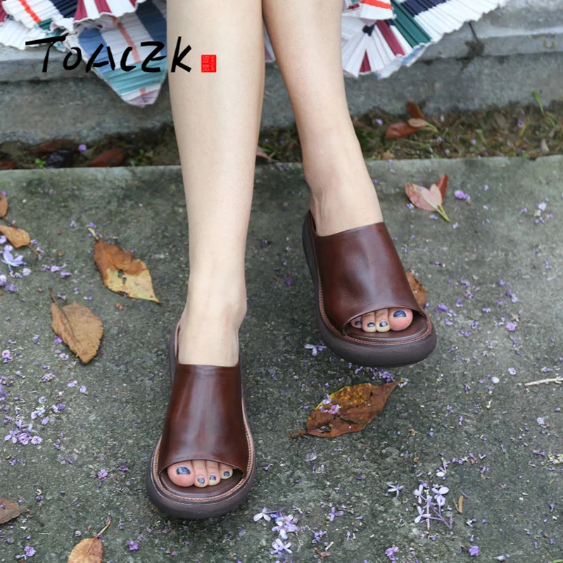 Летняя женская обувь повседневная с открытым носком на квадратном каблуке