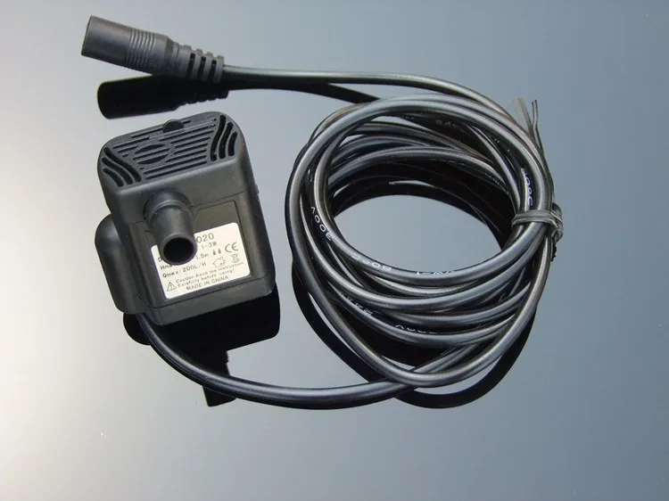 Новый водяной насос 12V с бесщеточным двигателем постоянного тока погружной