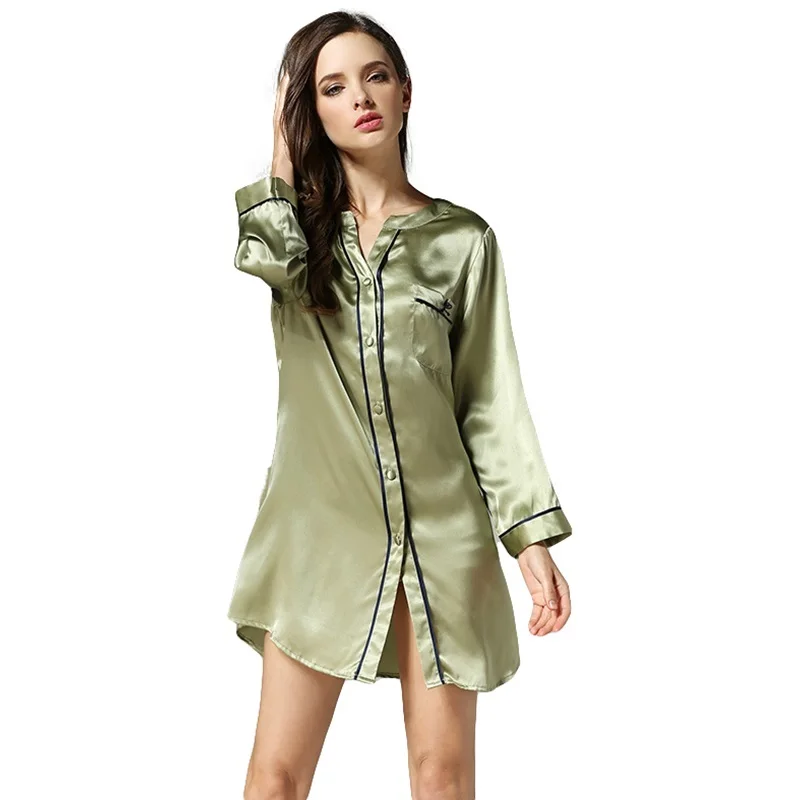 Женская атласная пижама с длинным рукавом темно синяя/светильник