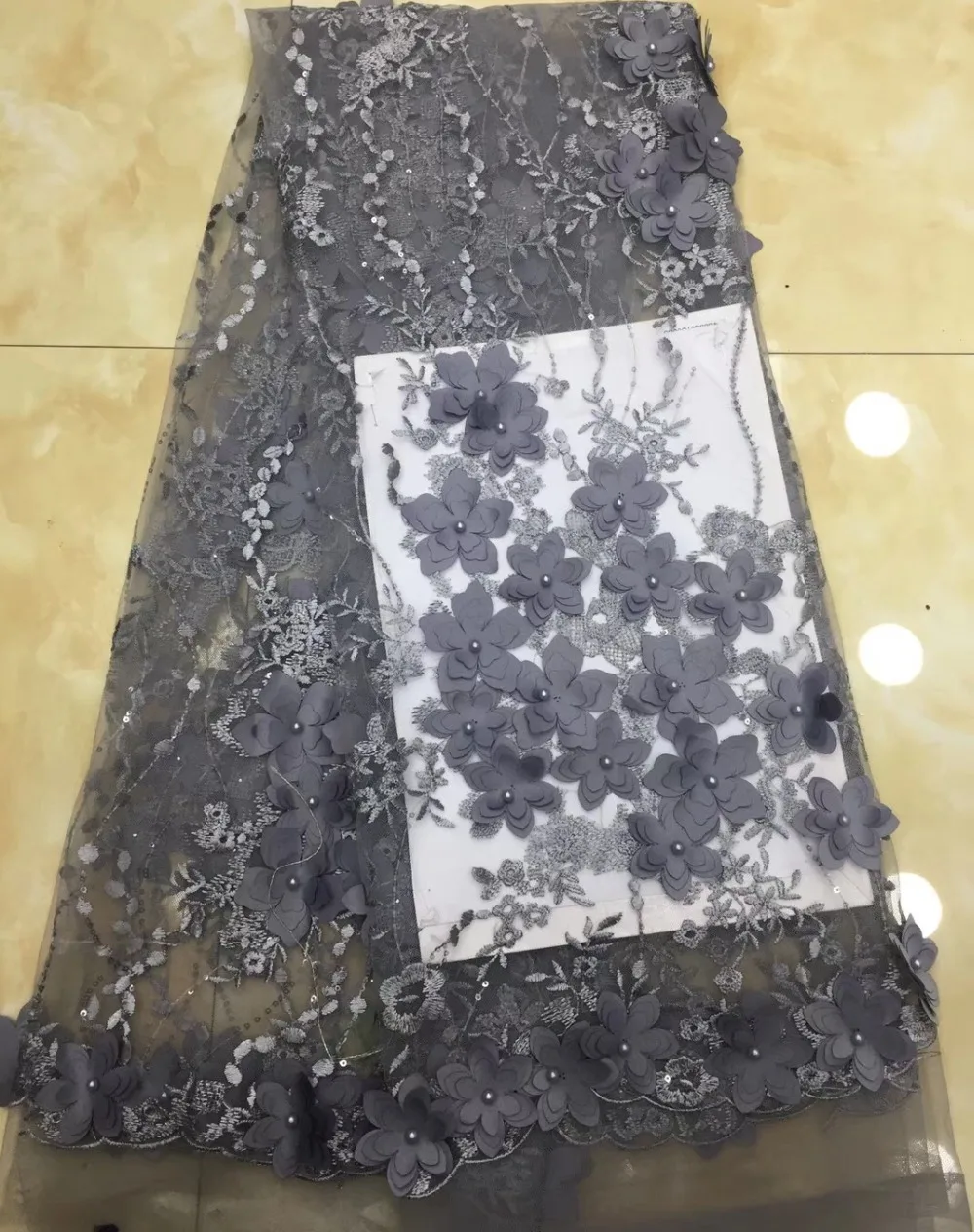 

Beautifical Sequins embroidered tulle fabric 3d lace fabric flower embroidery designs african french beaded lace for wedding