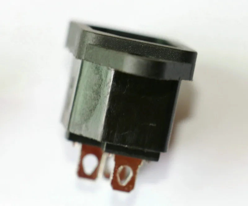 20 шт. AC 04 Тип Черный 3 медных штифта IEC320 C14 Разъем с наушниками компоненты питания