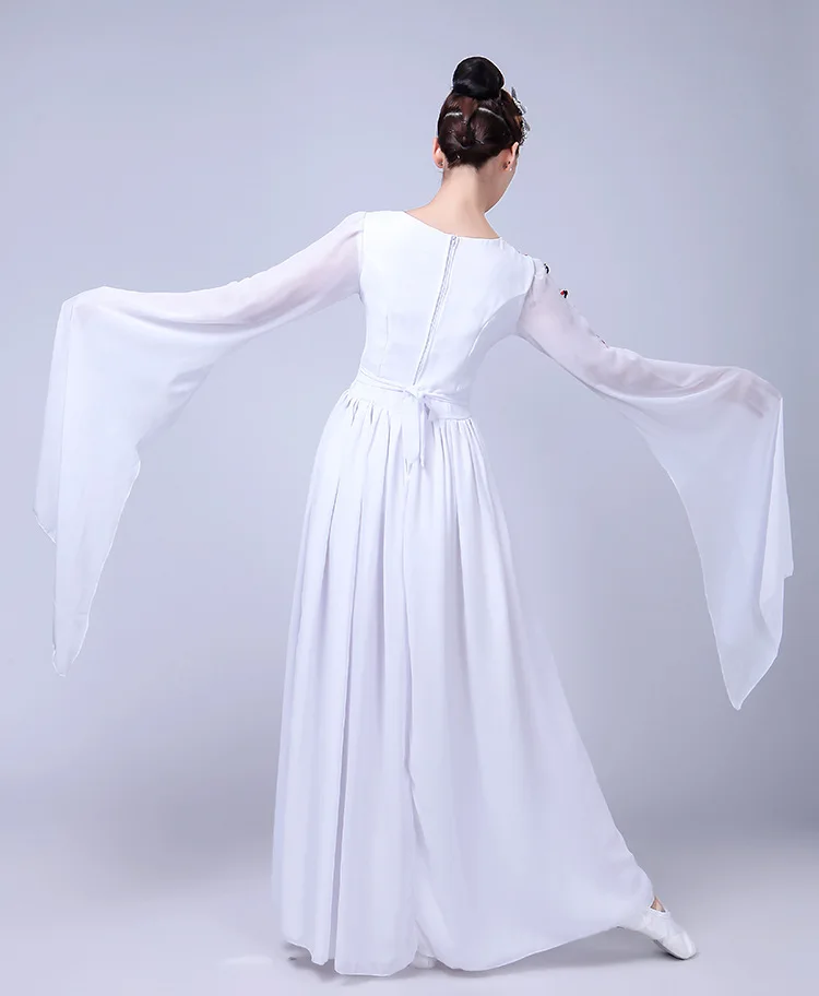 2018 New National Chorus Costumes Women's Long Skirt Classical Dance Dress Folk Music Guzheng Accompaniment Perfor |