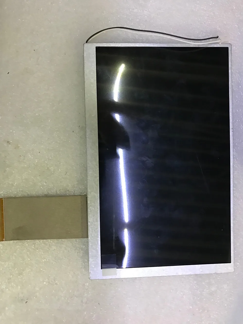 

free shipping Original 7 inch LCD screen Model: HSD070IDW2-B00
