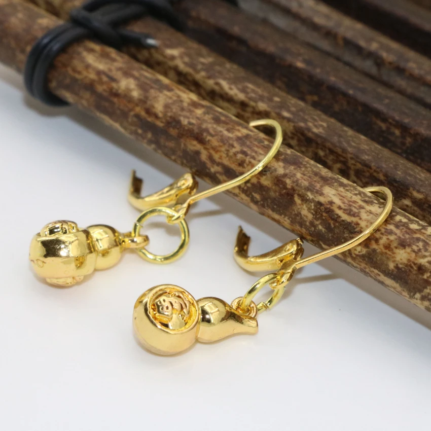 

New Fashion A Pair Drop Earrings Gold-color Gourd Shape 7*14mm Elegant Dangle for Women High Quality Exquisite Jewelry B2663