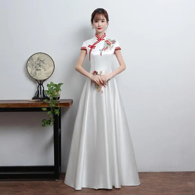 Белые свадебные туфли чонсам, Восточный стиль Для женщин свадебные Qipao элегантный в китайском стиле длинное платье роскошный халат Платья для вечеринок Vestido S-4XL - Цвет: White - B