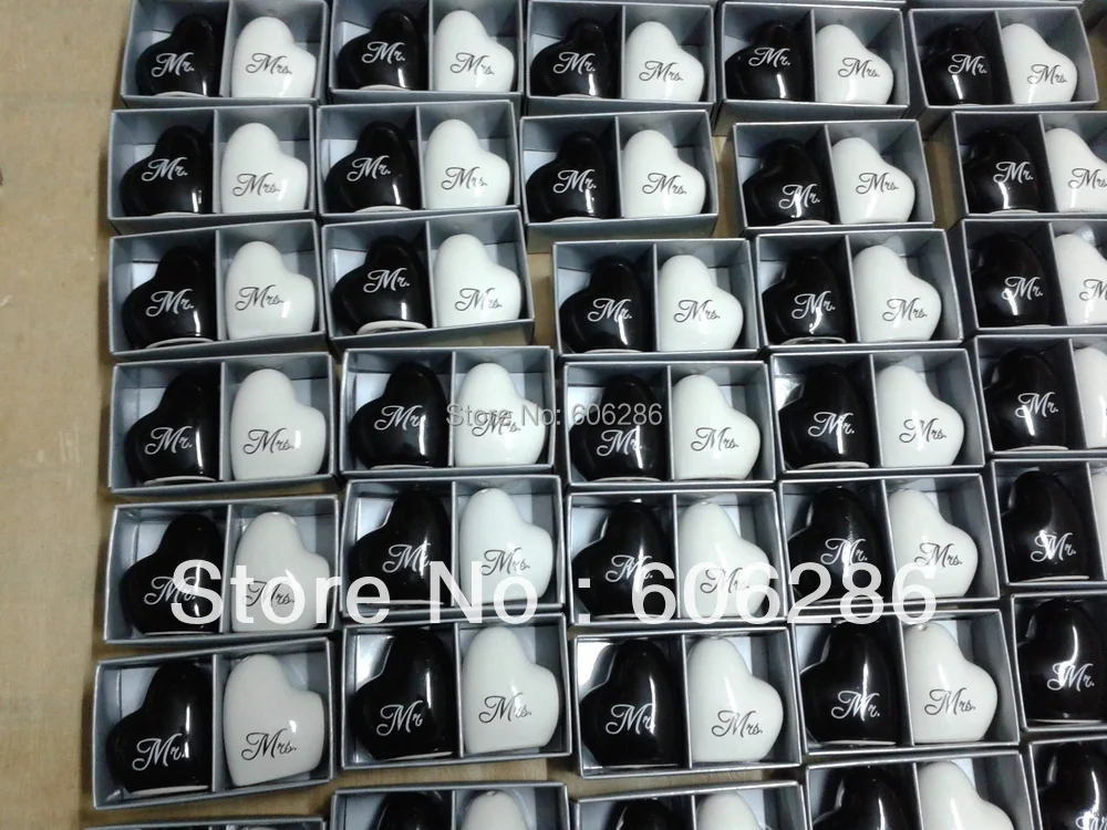 1 набор свадебных сувениров гостевой брикет в форме сердца шейкер Mr & Mrs для соли и