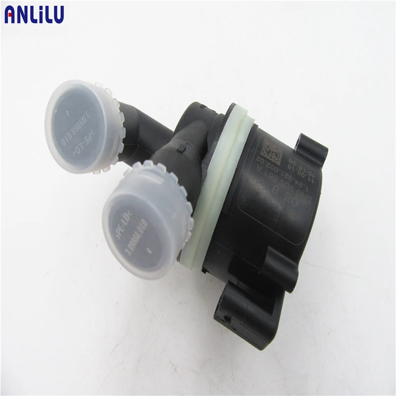 5N0965561A Auxiliary water pump Suitable for Volkswagen Golf Audi Q3 Quattro 5N0965561 5N0 965 561 |