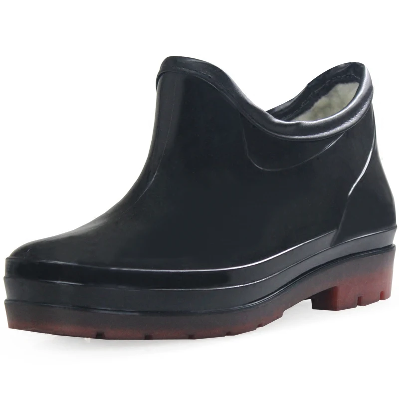

2017 Men's fashion balck rain boots male new non-slip waterproof short galoshes outdoor 39-46 plus size bottes de pluie homme