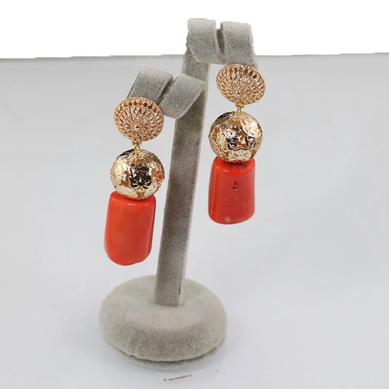 Серьги из оранжевых и зеленых коралловых бусин аксессуары африканских