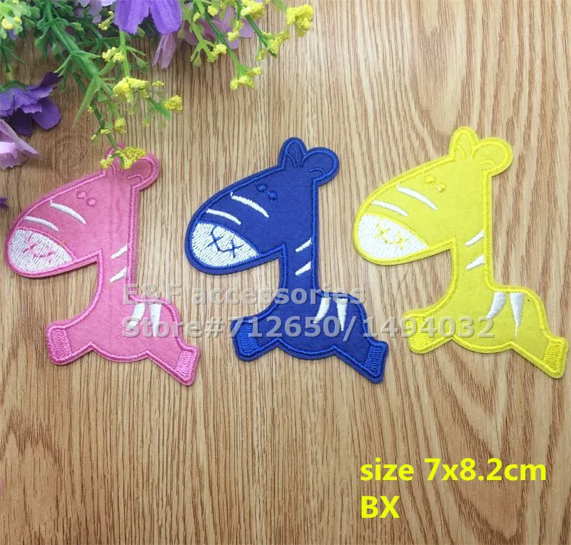 

New arrival mixed 15 pcs 3 colors horse Embroidered patch iron on Applique BX garment embroidery patch DIY accessory 151020