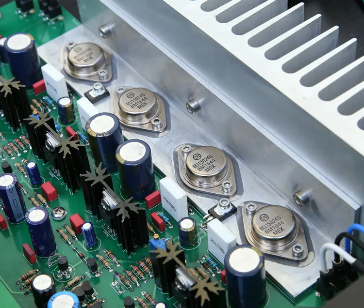 

2019 New Listed N140 Remote Volume Integrated Amplifier / Four-way signal input selection Based on NAIM NAP140 Audio Power Amp