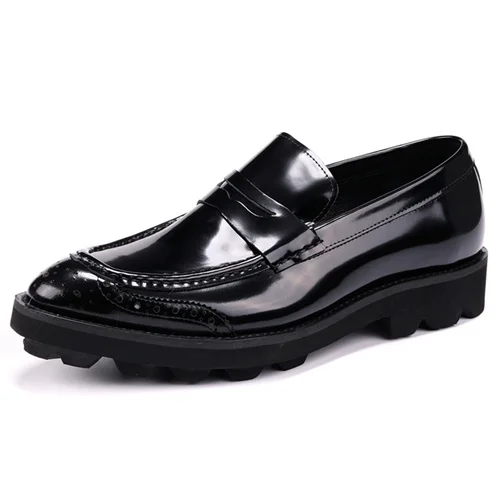 Лакированная кожа человек ручной Высота обувь со скрытым каблуком круглый носок Лоферы без шнуровки дизайнерские Для мужчин на платформе Повседневное обувь JS154 - Цвет: Черный
