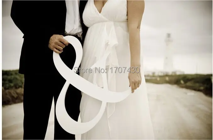 This sign can be cut in various heights and fonts! Size: 50cm on 1.5cm Model: & Talla Italic Manufactured by: The Letter Lady|fonte|height |