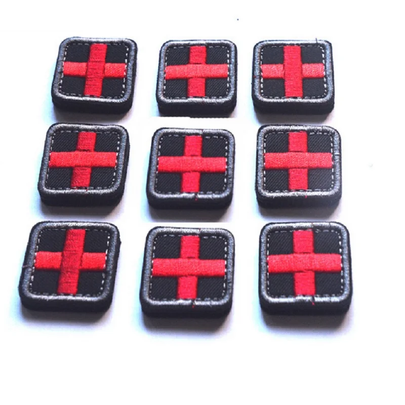 

1pcs mimi Magic Stick 3D Embroidery Patches Hook And Loops Mini Red Cross Patch Embroidery Patches Red Cross Patches