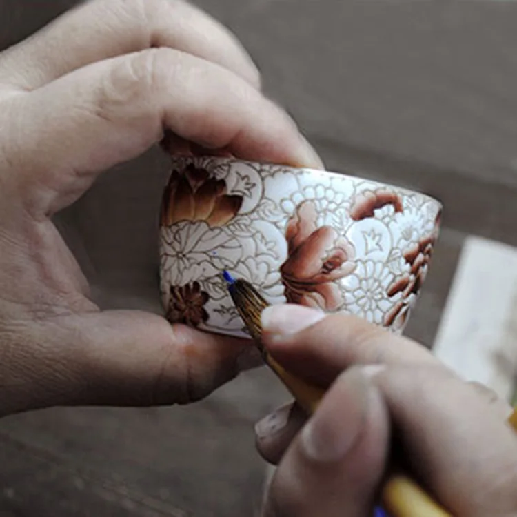 

60ml Jingdezhen Boutiques Famille Rose Porcelain Flowers Teacup Chinese Ceramic Kung Fu Tea Set Creative Master Tea Cup Tea Bowl