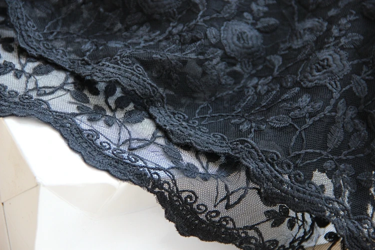 Женское кружевное черно белое однотонное Макси платье без шнуровки с кружевом