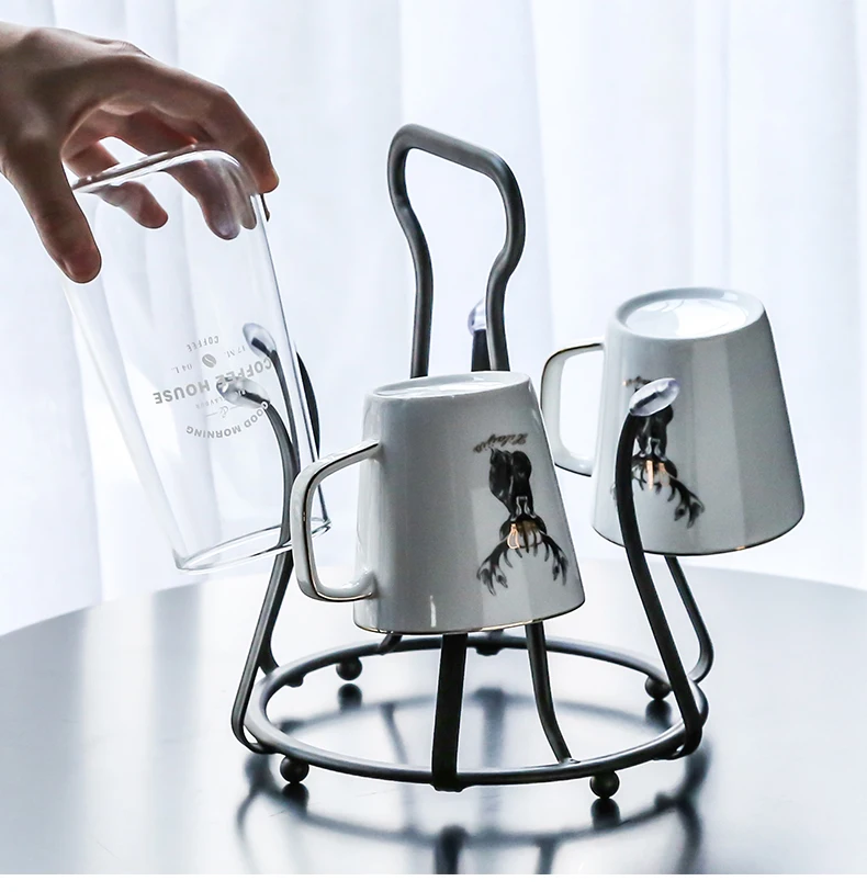 Round wrought iron cup holder creative home living room upside down drain mug rack storage hanging glass shelf mx6251641