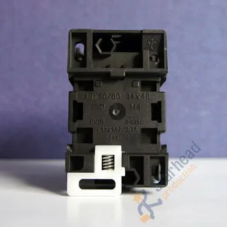 Оригинальные CHINT электрическая цепь контактор переменного тока CJX2 1201 220V/380V 12A 3 Pole