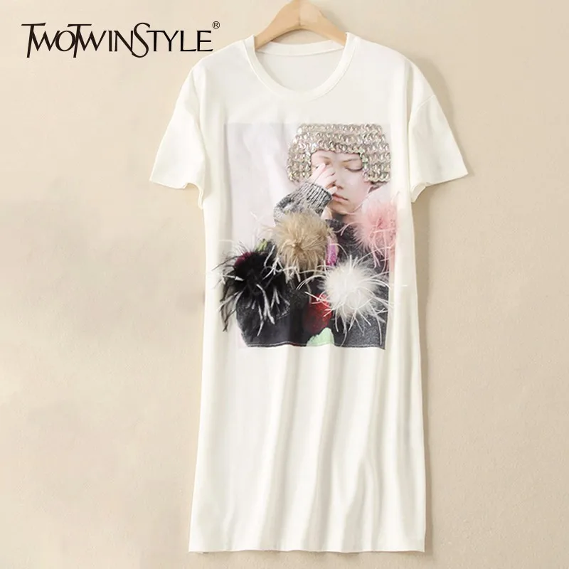 Платье-футболка TWOTWINSTYLE с коротким рукавом и блестками | Женская одежда