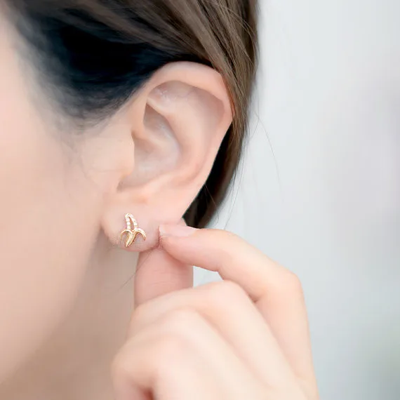 Fashion silver plated banana stud earrings personality hollow out for women wholesale | Украшения и аксессуары