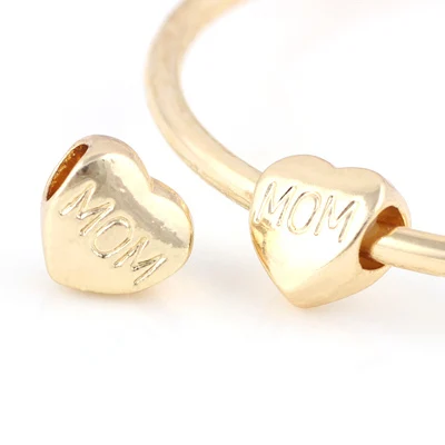 10 шт. в партии золотистые бусины из сплава форме сердца с надписью мама рукоделие