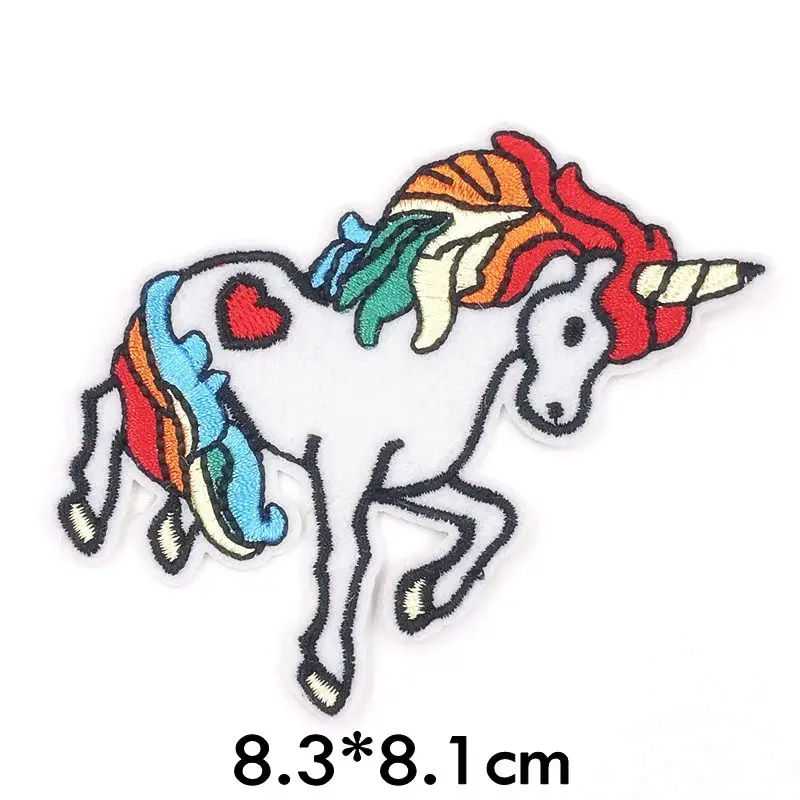 Топ продаж 10 шт вышитый Единорог Лошадь патч для одежды утюжок на шитье