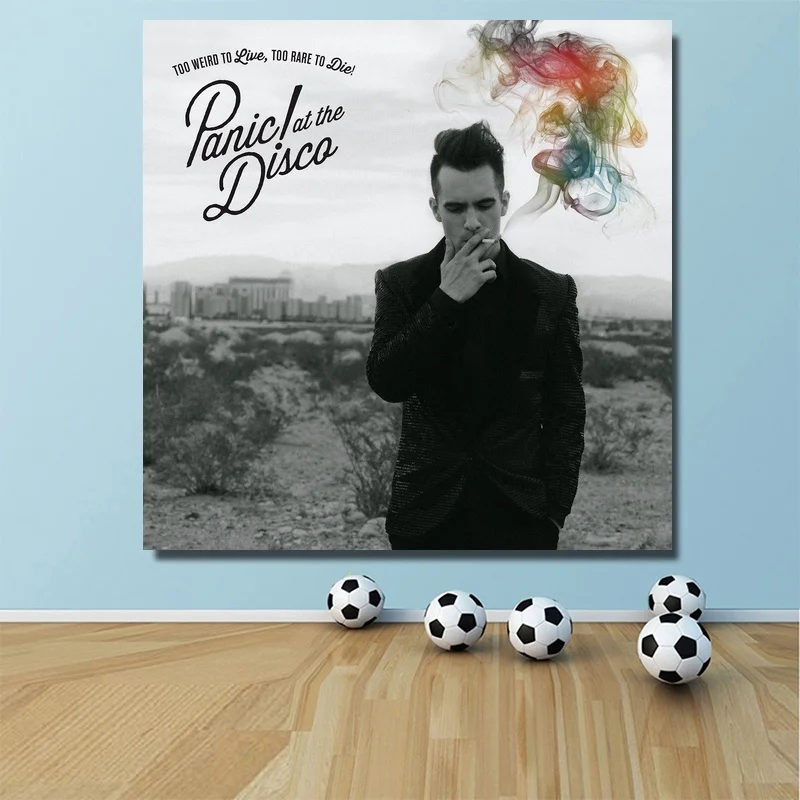Panic! At The Disco слишком странно чтобы жить редко Die музыка Обложка альбома плакат