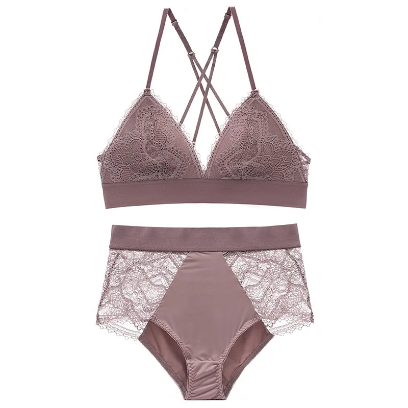 2018 sexy lace bra set Summer female lingerie Thin cup push up bras Wire free Breathable Embroidery for girls and panty sets |