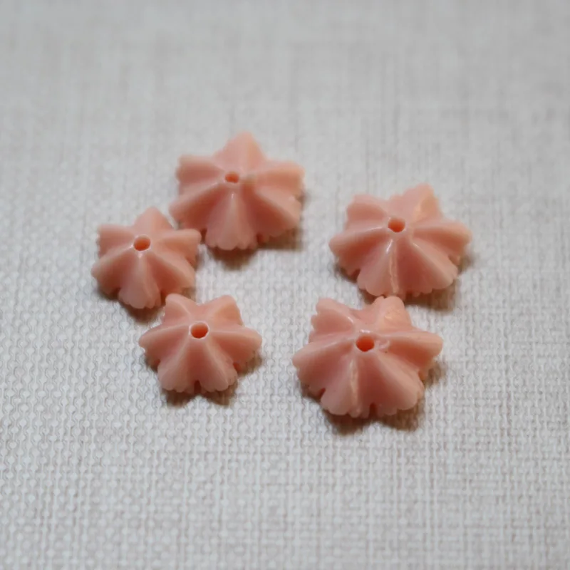 (20 шт./лот) Резные Шесть Листьев Искусственные коралловые бусины 8 10 мм розовый