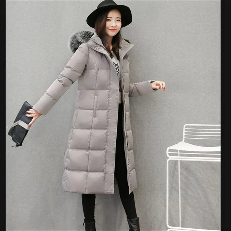 

New Women Long Style White Duck Down Winter Women Coat Hooded High-end Fox Heavy Hair Really Bring Warm Parka jacket Q780