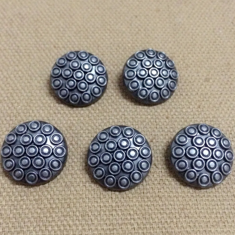 

New 50PCS 17MM Antique Silver Lotus Seedpod Studs Rivet Punk Lotus Spikes Shoes Belt Bag Bracelet Accessories Leather Craft