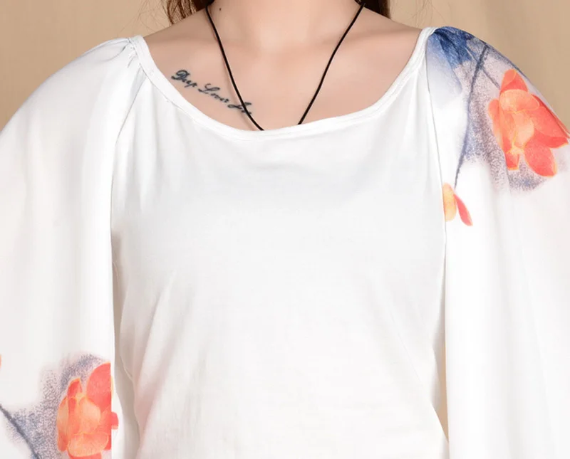 Love Ethnic Women Pose Princess beautiful lotus big horn sleeve chiffon shirt printing t-shirt female summer |