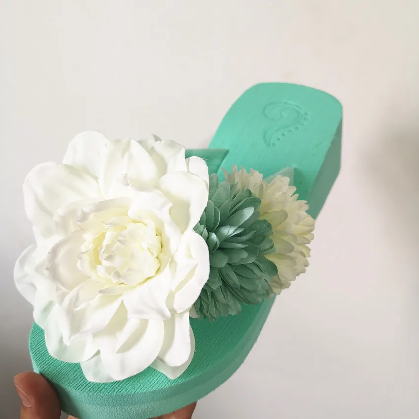 

Шлепанцы HAHAFLOWER женские для пляжа, летние сандалии с большими цветами, красивые, ручной работы, зеленые розы