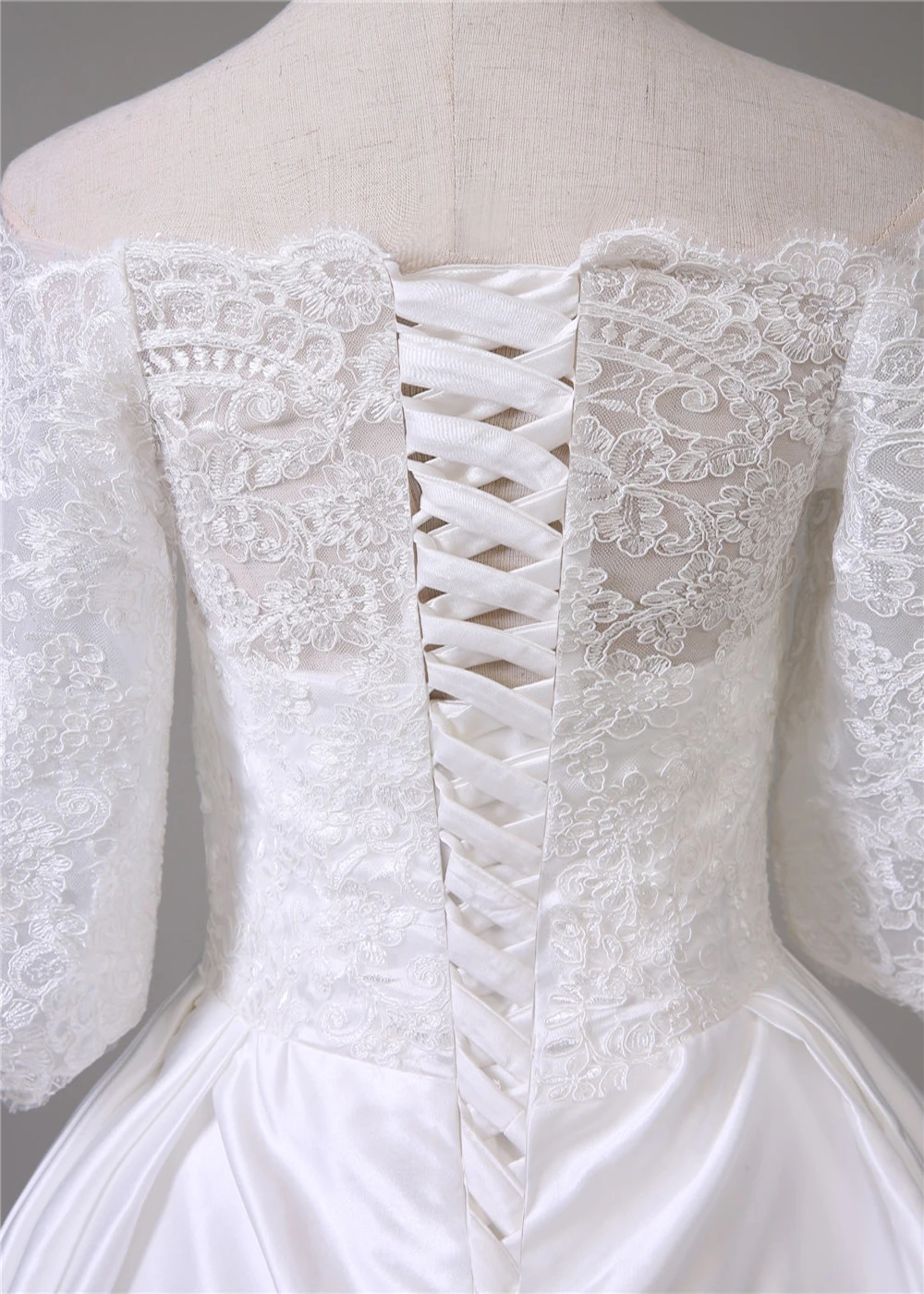 

Plus Size Vestido De Noiva Wedding Dresses Ball Gown Half Sleeves Appliques Lace Boho Cheap Wedding Gown Bridal Dresses