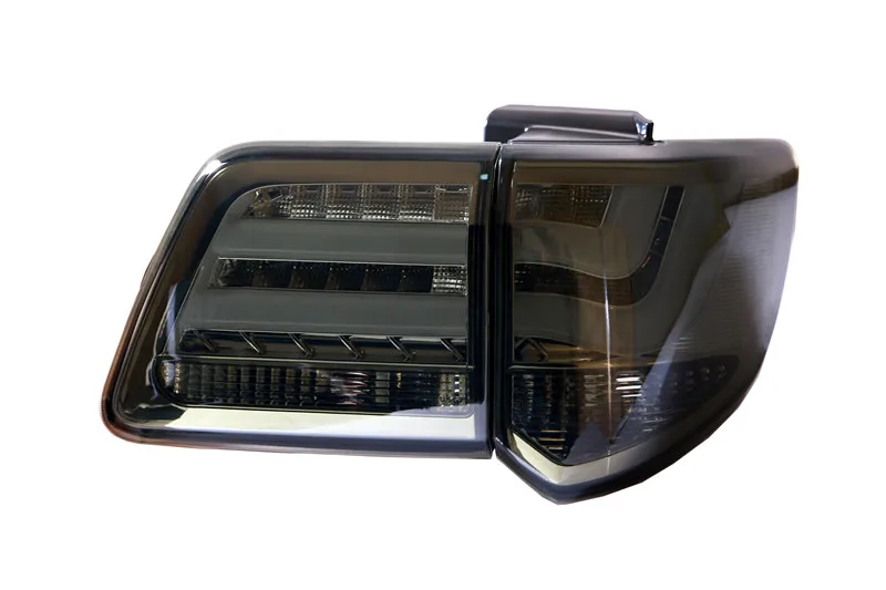 smoke black Один комплект автомобиля Стайлинг для Fortuner задние фонари 2012 2013 для Fortuner светодиодный задний фонарь+ сигнал поворота+ тормоз+ обратный светодиодный свет - Цвет: smoke black