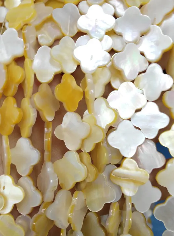 

wholesale 8-14mm Shell Clover bead Genuine MOP Shell ,Pearl Shell clover florial white black coffee yellow pink red jewelry bead