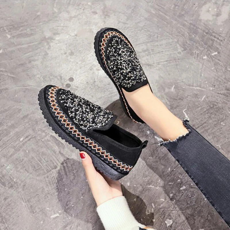 Серебристые блестящие туфли на плоской подошве женская обувь с круглым носком