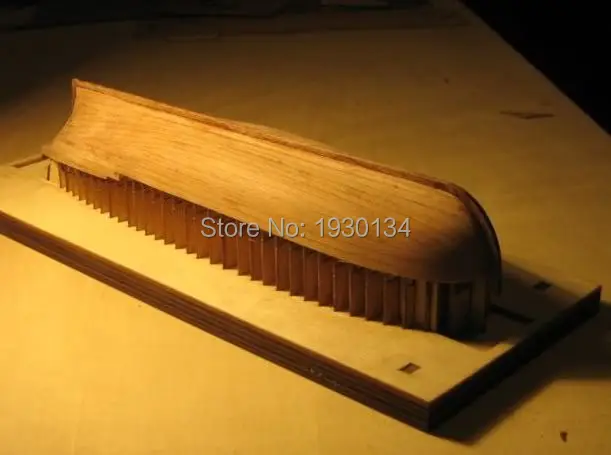 Модель любви Масштаб 1/48 спасательная лодка(POF) Le Requin1750 комплект модели корабля