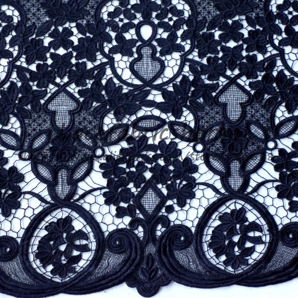 Кружевная черная ткань с вышивкой 120 см | Дом и сад