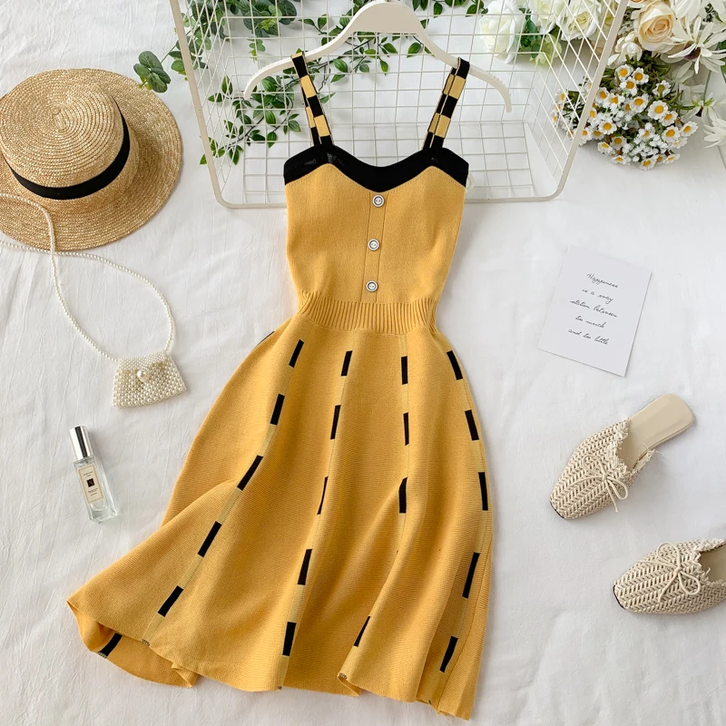 

2019 new fashion women's Strap dress temperament sexy v-neck color matching sleeveless dresses
