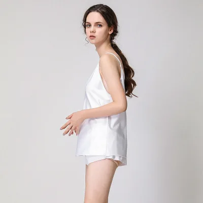 Женский пижамный комплект летняя Пижама с сатиновым топом на тонких бретельках и