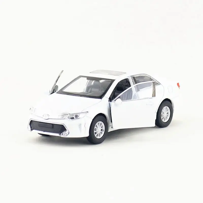 Модель под давлением Welly масштаб 1:36 Японская Игрушка Toyota Camry образовательная