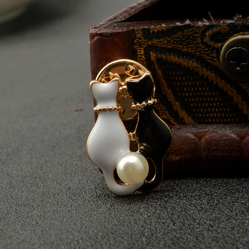 Женская Брошь в виде кота и яйца свадебная брошь с кристаллами|crystal brooch|star broochbrooch