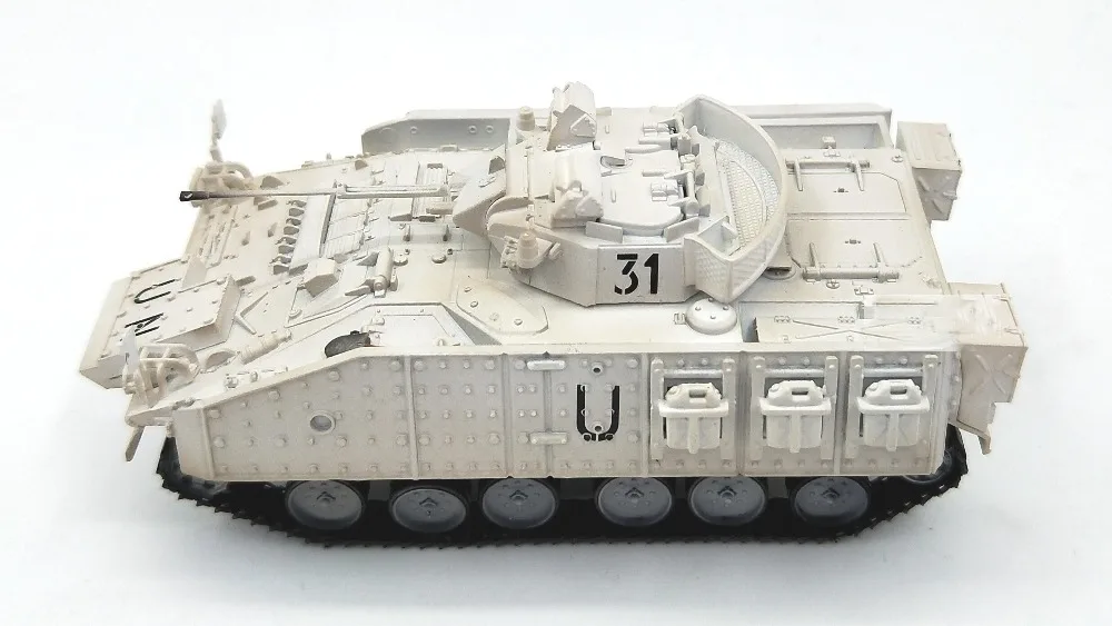 

1:72 MCV-80 Samurai infantry combat vehicle UN 35036 finished product model